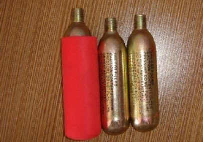 16�˶�����̼���ƿ