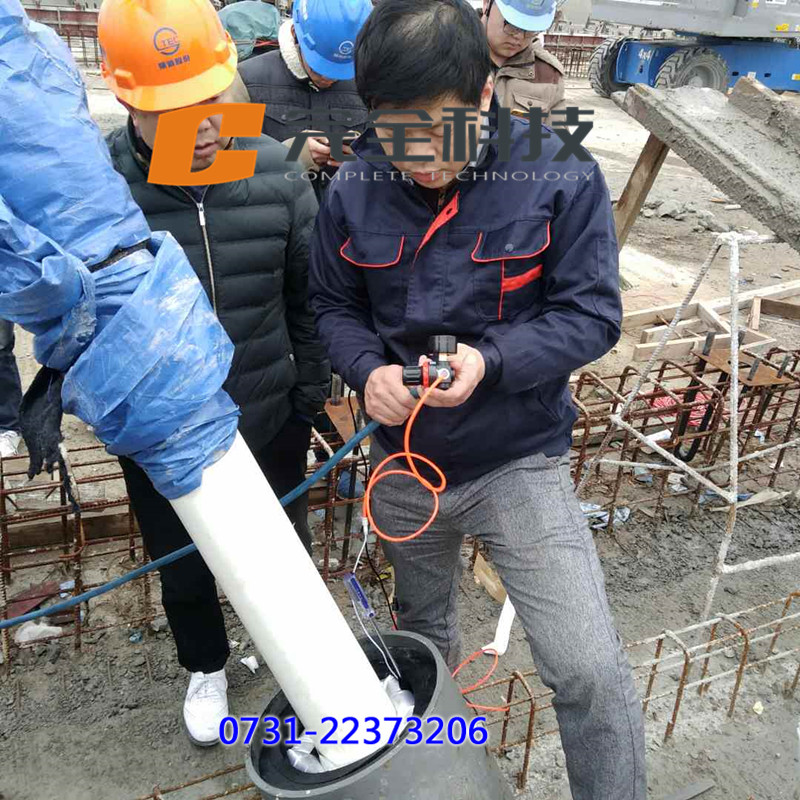 �����������ͳ���ˮ�b�õđ���