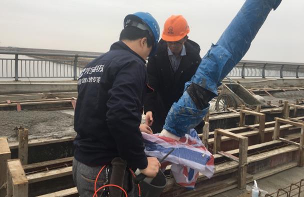 б�������ܿ׳��ʽ��ˮ���������ܷ⼼�g�İlչ�v��